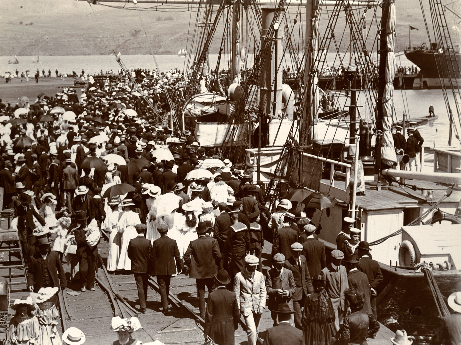 Ernest Shackleton and the Nimrod Expedition 19071909